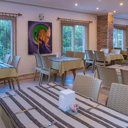 Otel Grand Derin